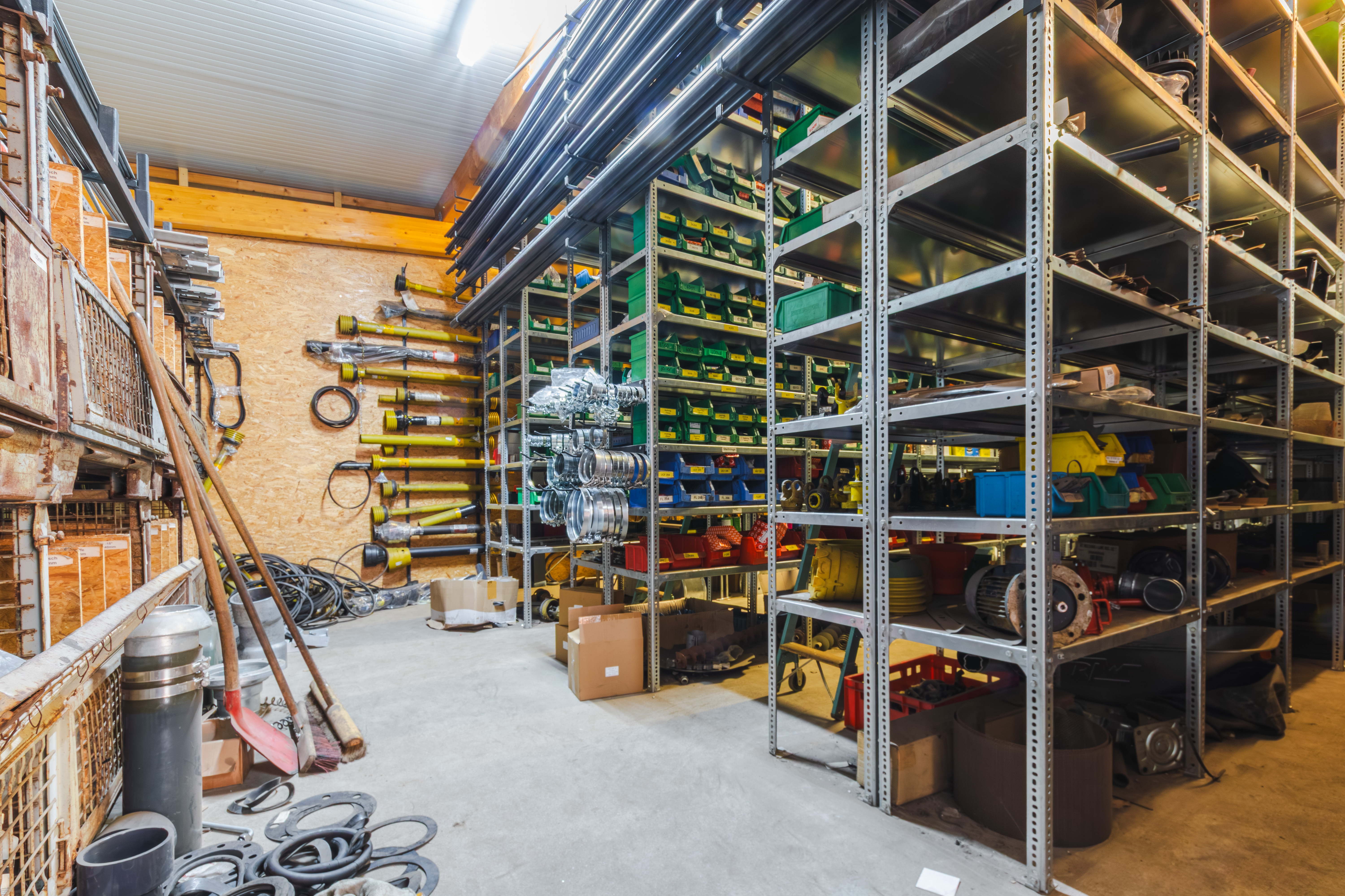 Werkstatt mit Metallarbeiten